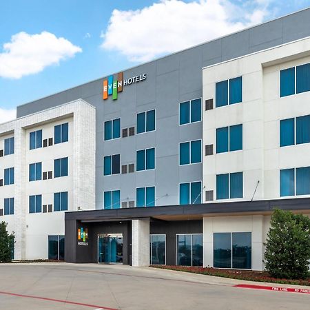 Even Hotel Waco - University Area By Ihg Bagian luar foto