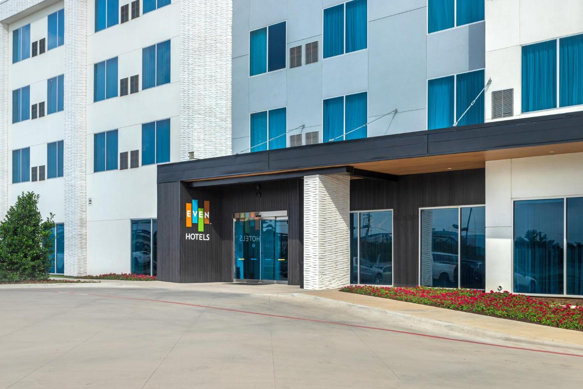 Even Hotel Waco - University Area By Ihg Bagian luar foto