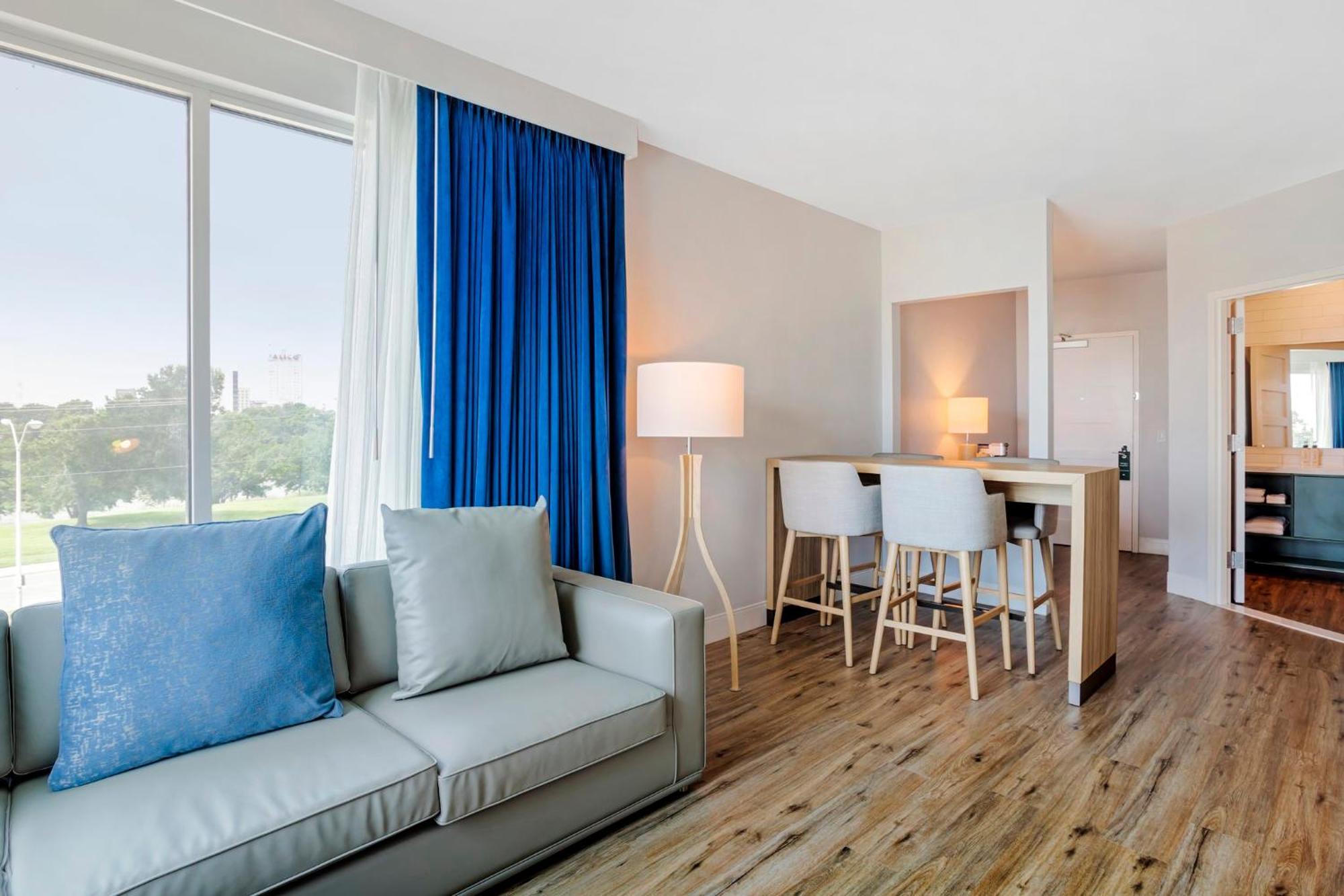 Even Hotel Waco - University Area By Ihg Bagian luar foto