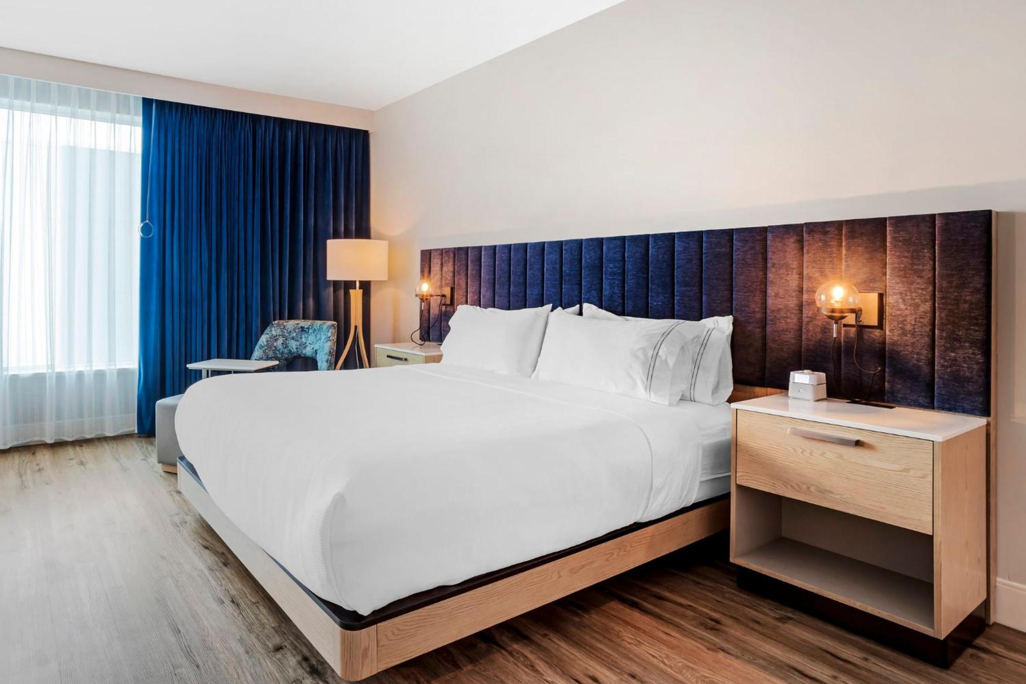Even Hotel Waco - University Area By Ihg Bagian luar foto