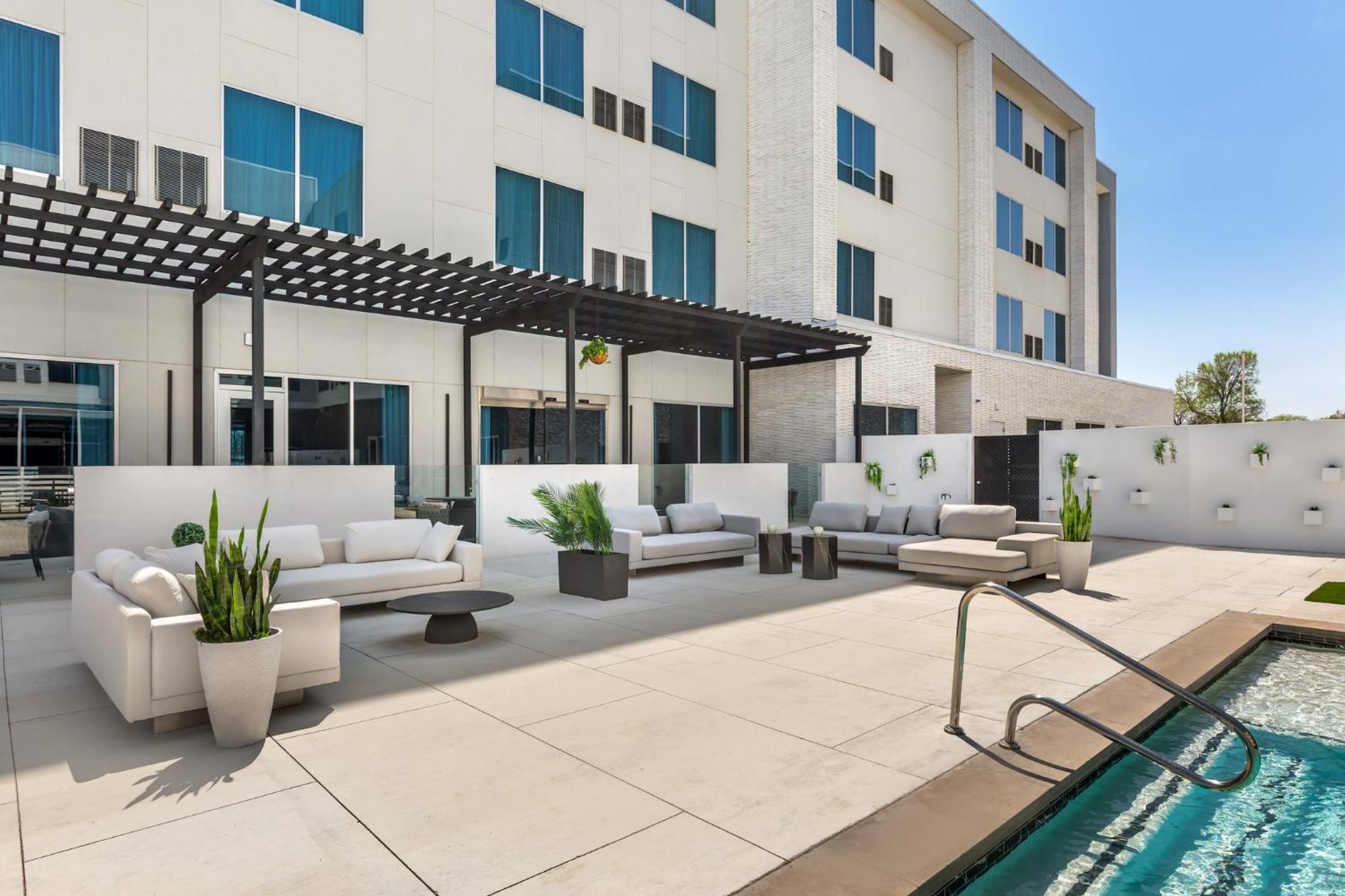Even Hotel Waco - University Area By Ihg Bagian luar foto